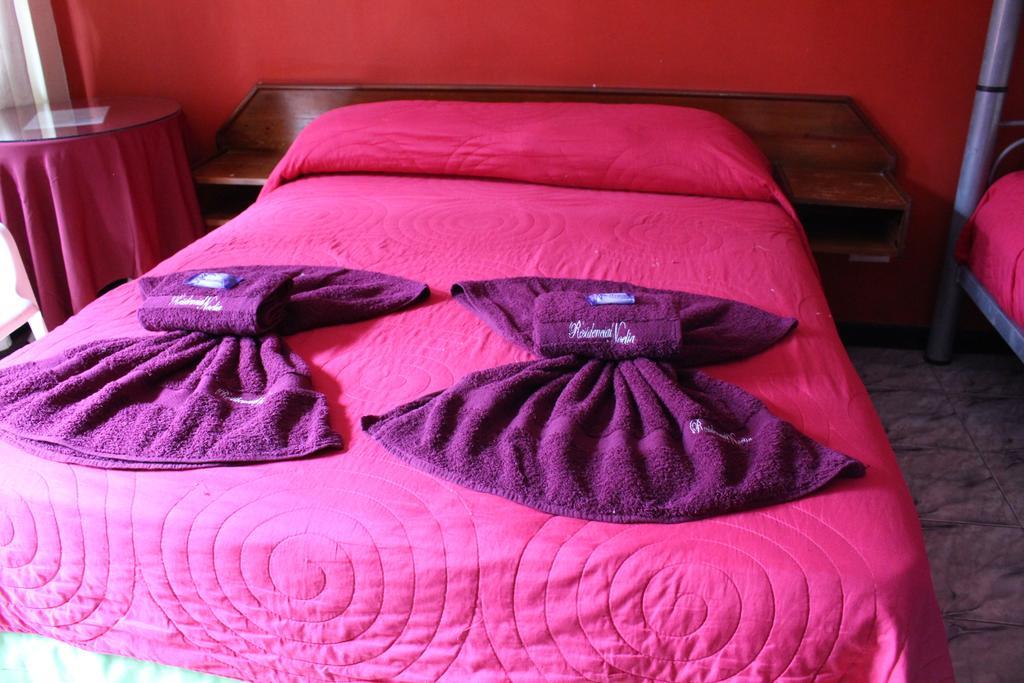 Residencial Noelia Hostel Puerto Iguazú Eksteriør billede