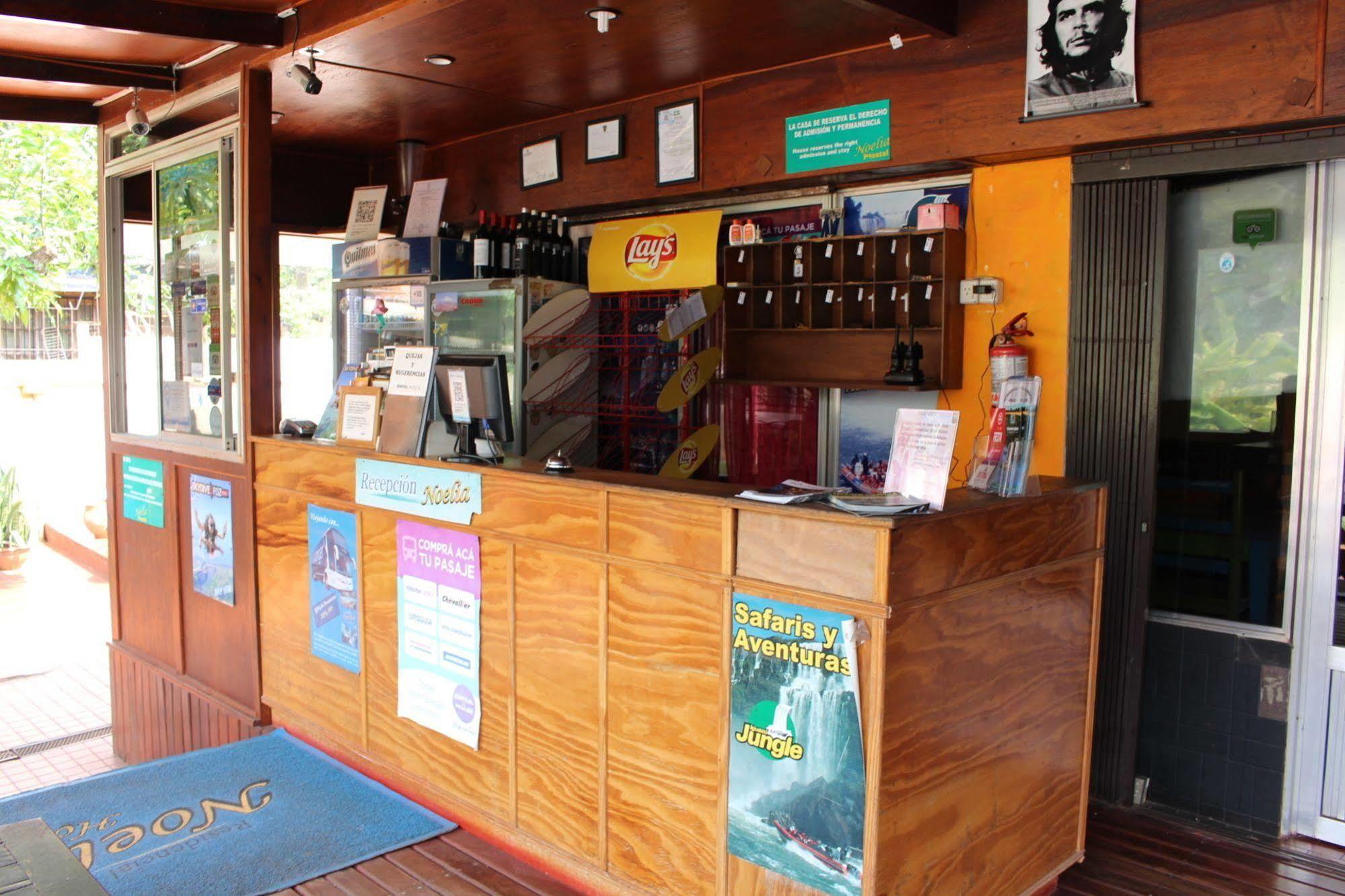 Residencial Noelia Hostel Puerto Iguazú Eksteriør billede