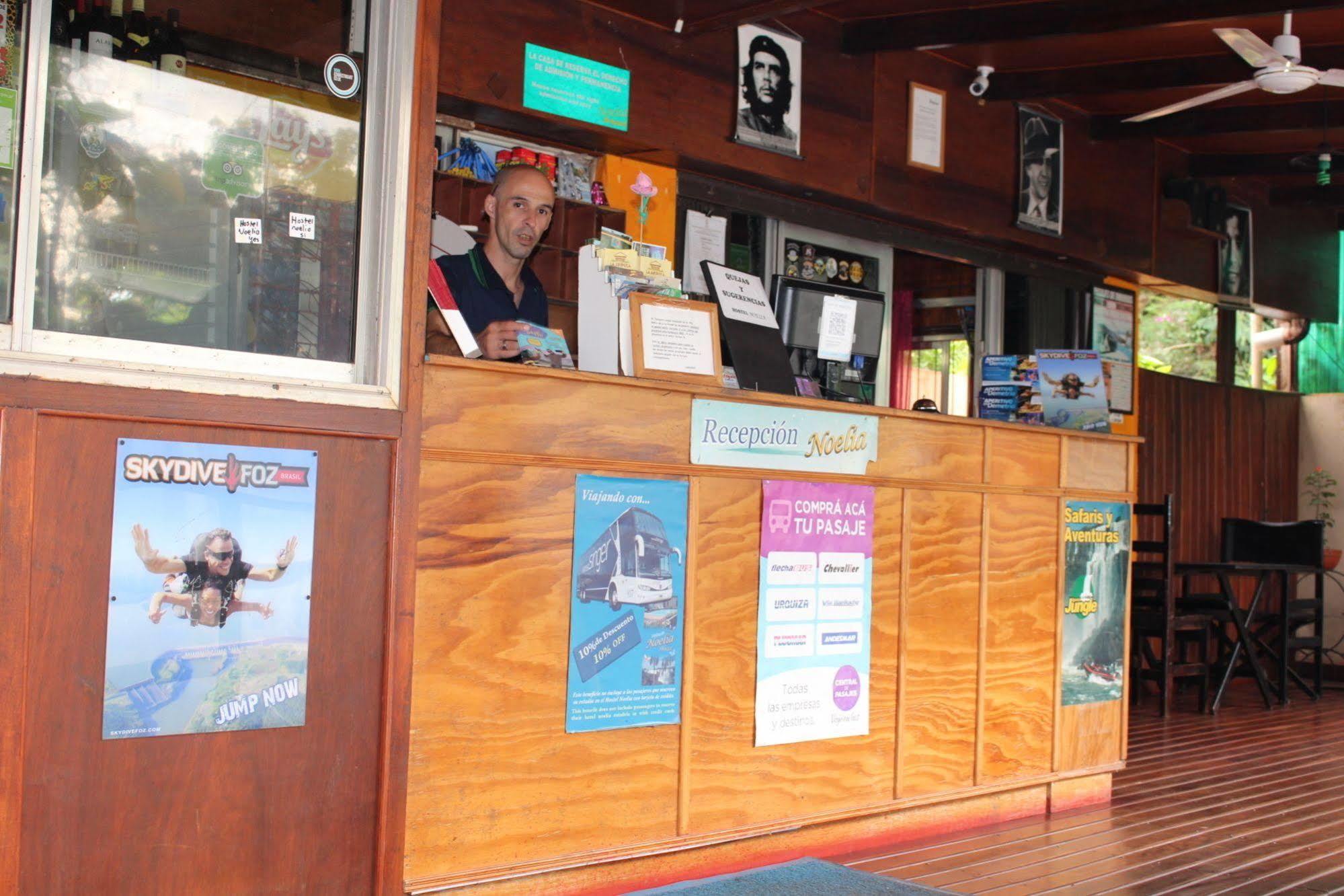 Residencial Noelia Hostel Puerto Iguazú Eksteriør billede