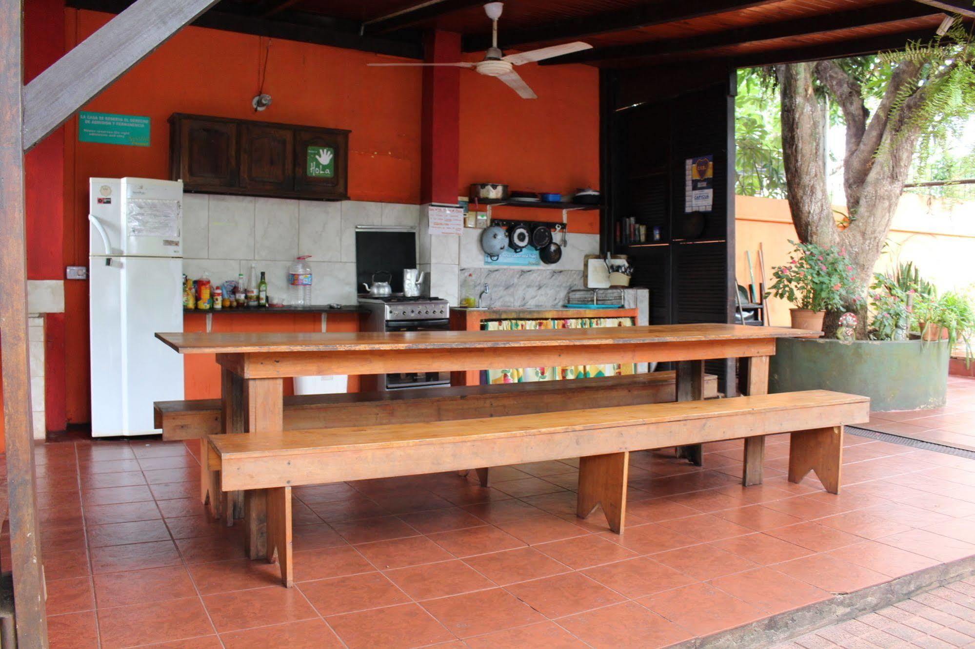 Residencial Noelia Hostel Puerto Iguazú Eksteriør billede
