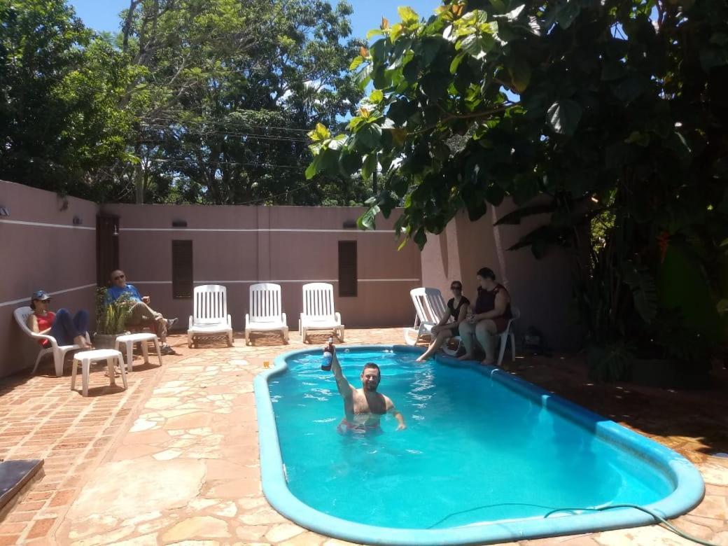 Residencial Noelia Hostel Puerto Iguazú Eksteriør billede