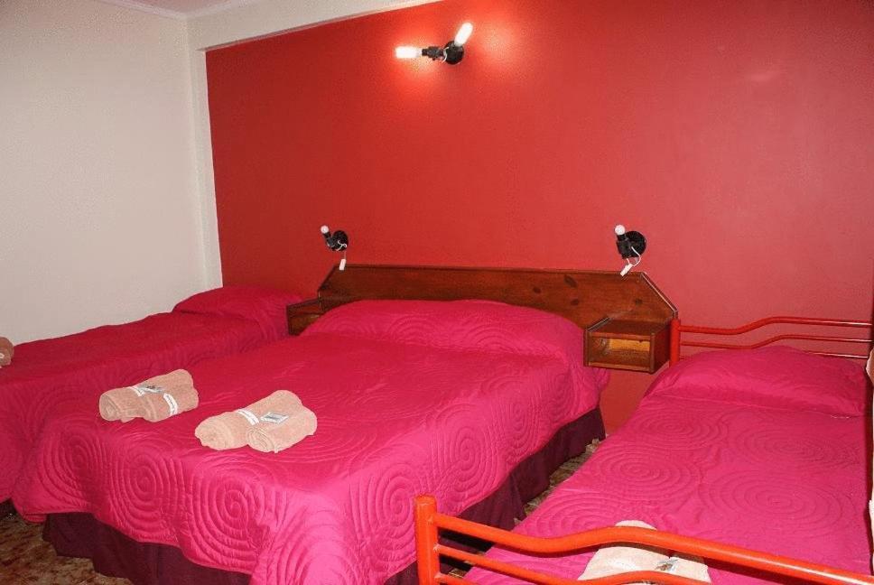 Residencial Noelia Hostel Puerto Iguazú Værelse billede